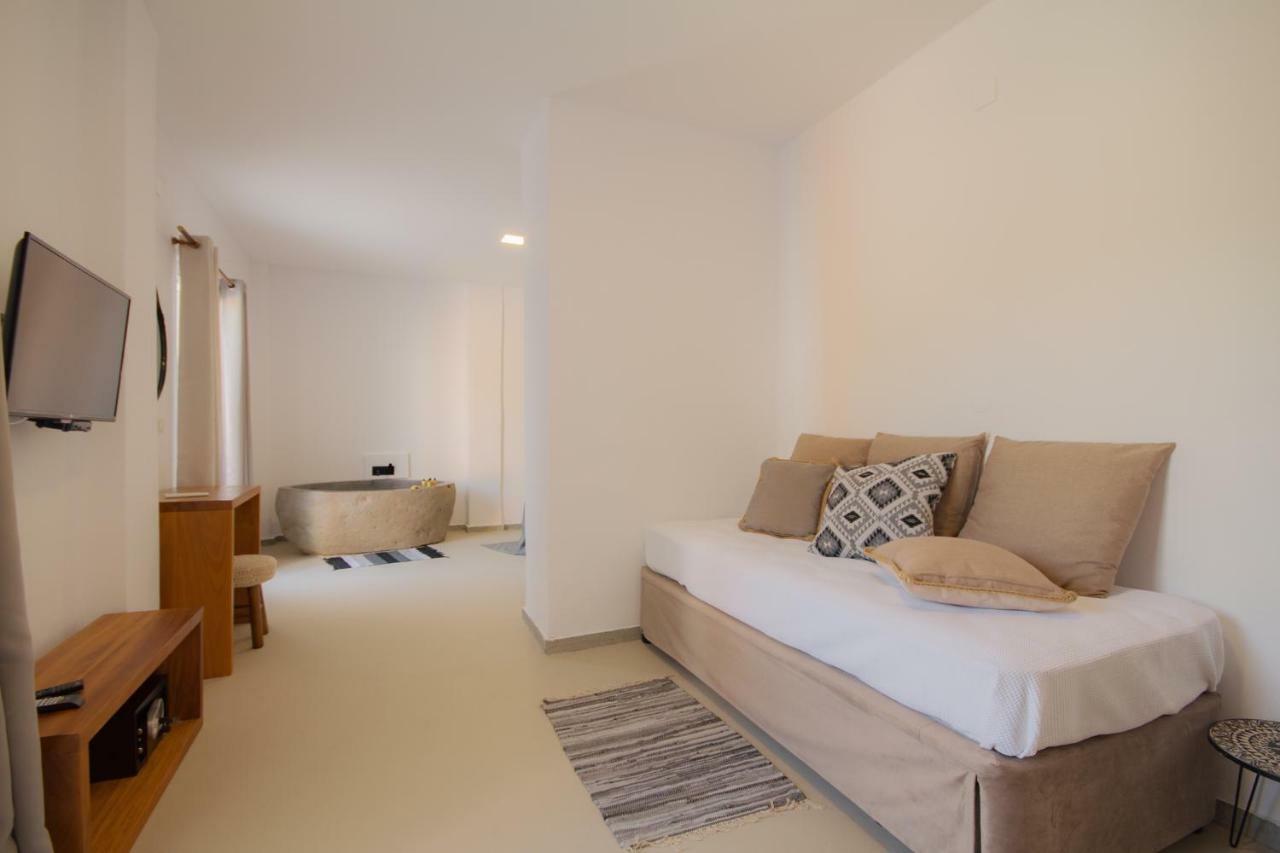 Olive Grove Suites Boutique Hotel مورايتيكا المظهر الخارجي الصورة